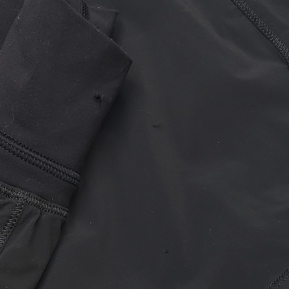 Lululemon Run Pace Skirt Black Size 10 Lightweight Jogging Athletic Tennis - Picture 12 of 14